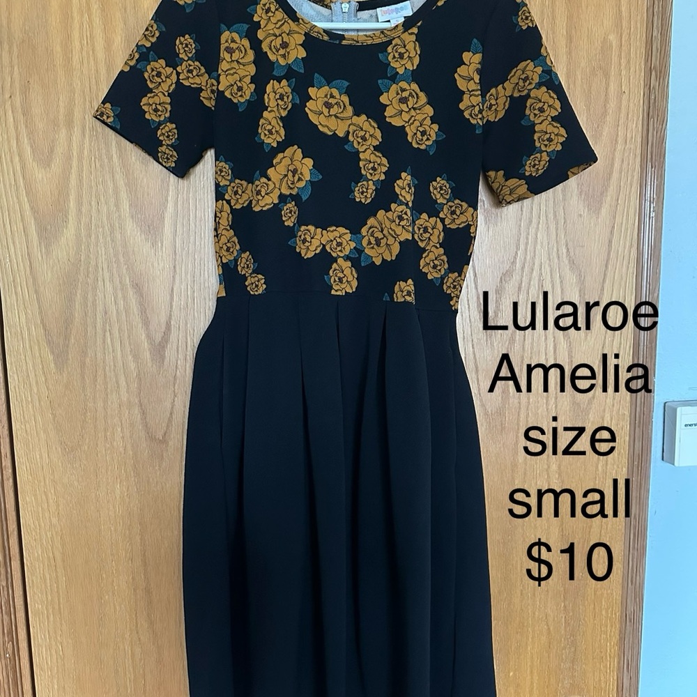 Lularoe Amelia Bundle :)